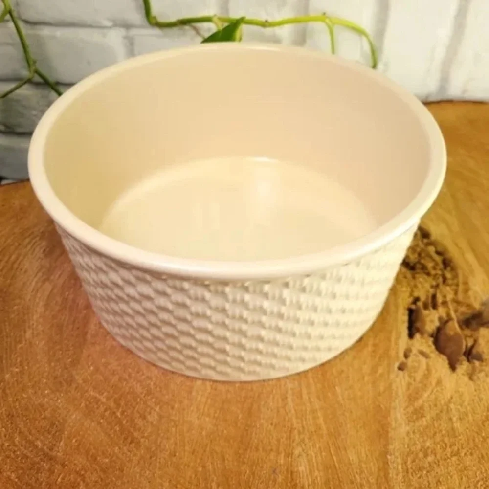 Nautica Bermuda Large Serving or Salad Bowl